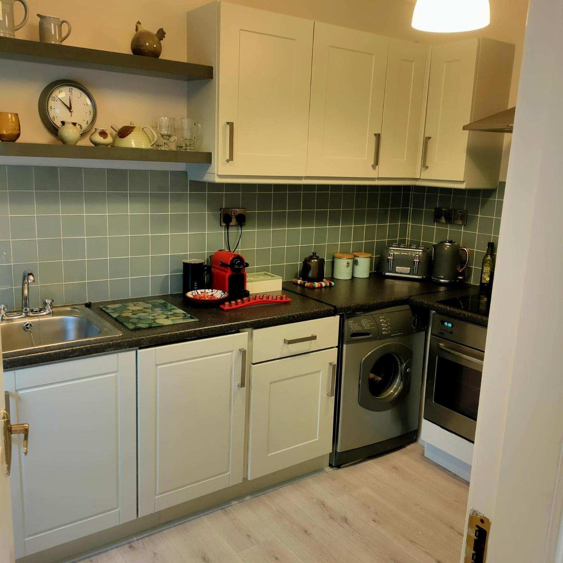 Russell Mews Apartment Ennis Bagian luar foto